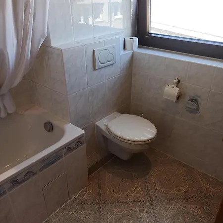 Gaestehaus Essener Strasse 9 Vom Apartmanhotel